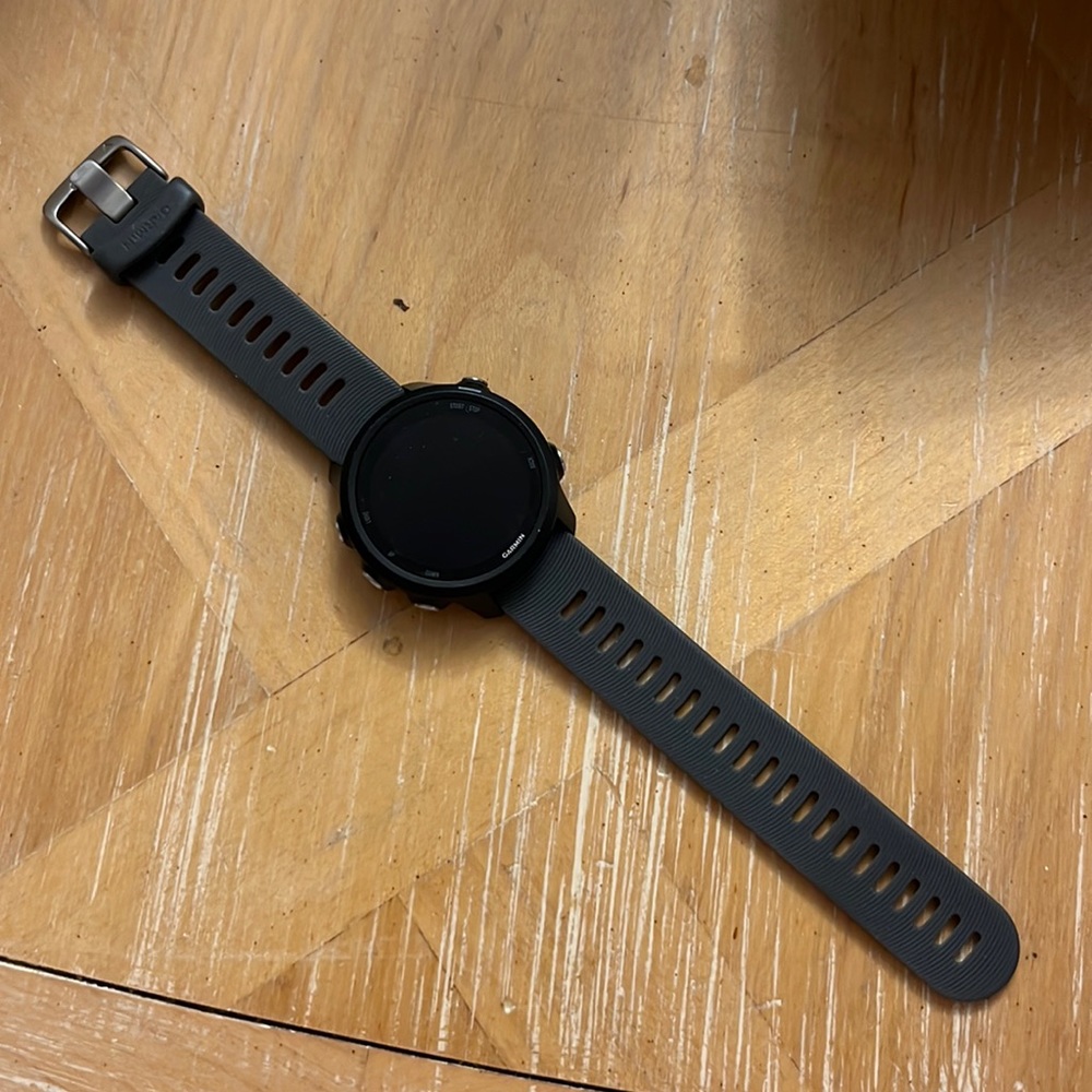 Garmin Forerunner 245